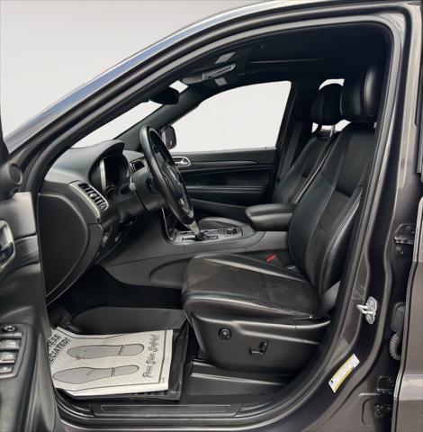 used 2020 Jeep Grand Cherokee car, priced at $25,000