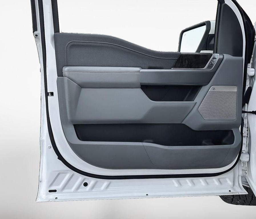 used 2021 Ford F-150 car, priced at $35,900