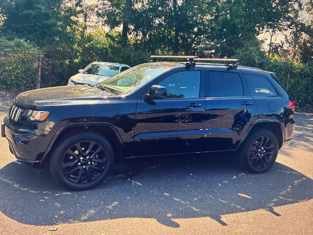 used 2019 Jeep Grand Cherokee car, priced at $19,500