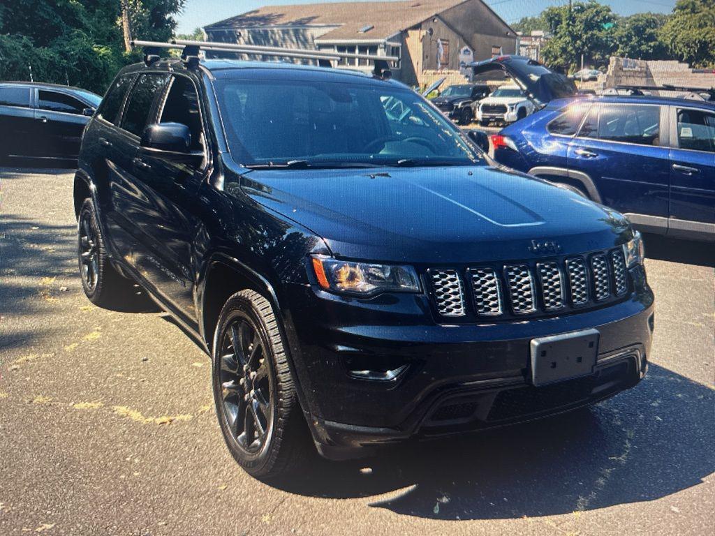 used 2019 Jeep Grand Cherokee car, priced at $19,500