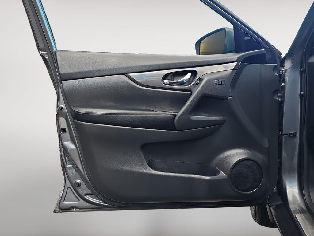 used 2018 Nissan Rogue car, priced at $13,500