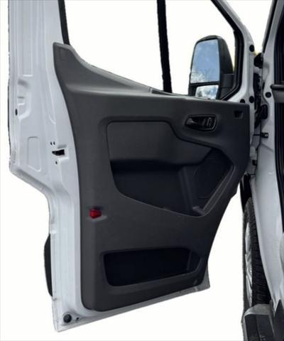 used 2023 Ford Transit-250 car, priced at $32,000
