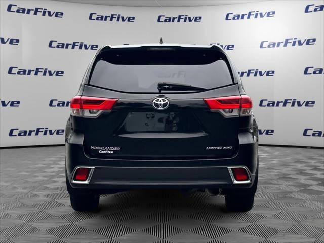 used 2018 Toyota Highlander car, priced at $22,900