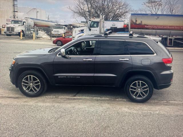 used 2018 Jeep Grand Cherokee car, priced at $19,900