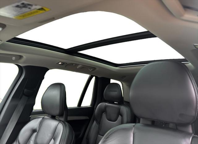 used 2021 Volvo XC90 Recharge Plug-In Hybrid car, priced at $31,900
