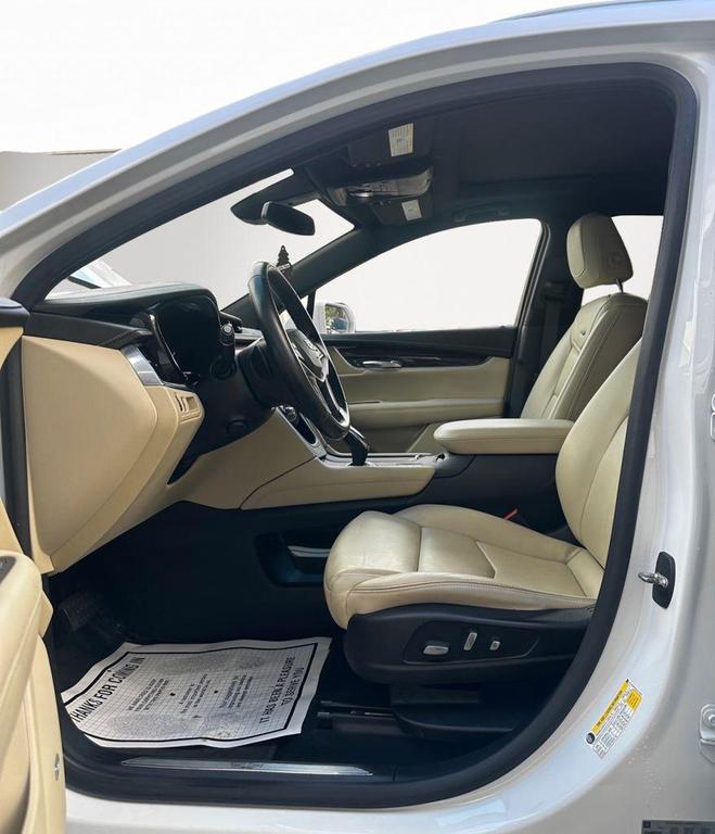 used 2019 Cadillac XT5 car, priced at $19,900