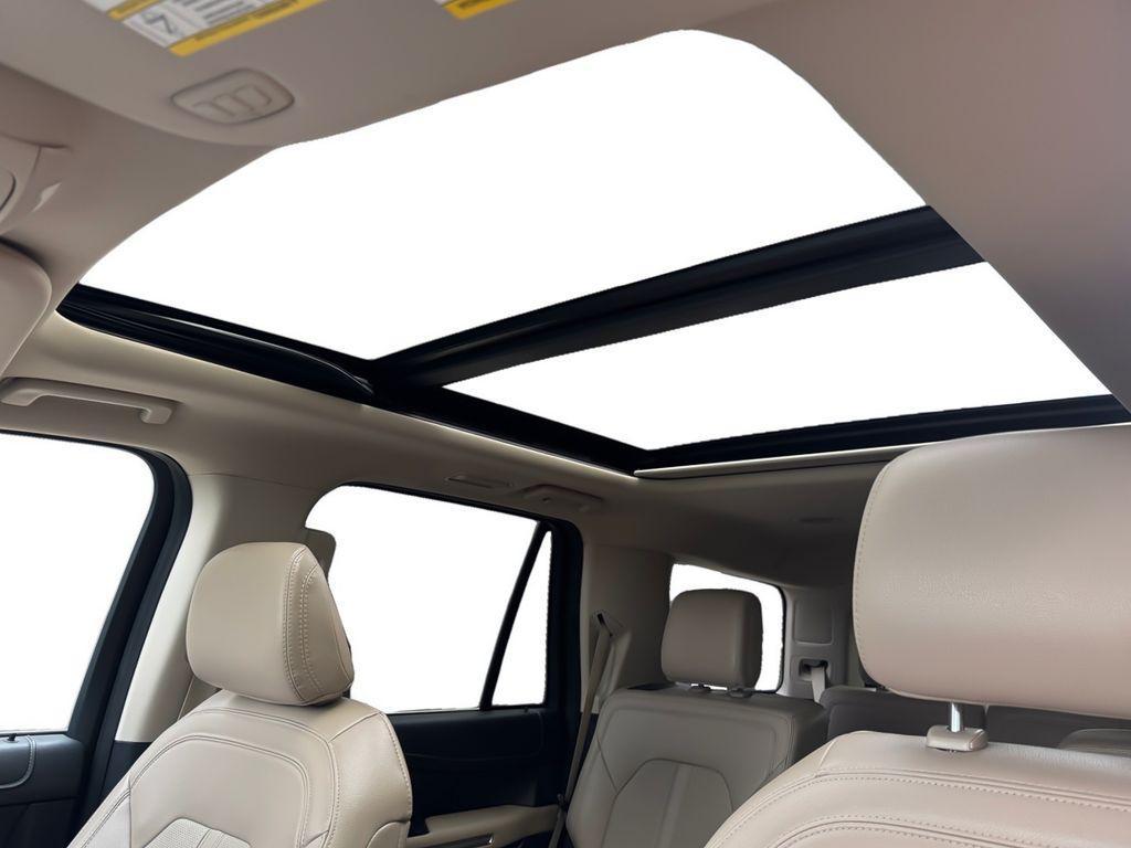 used 2024 Ford Expedition car, priced at $47,000