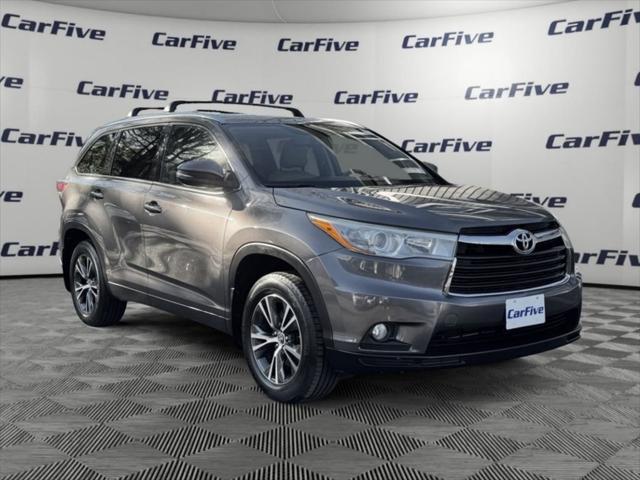 used 2016 Toyota Highlander car, priced at $18,900