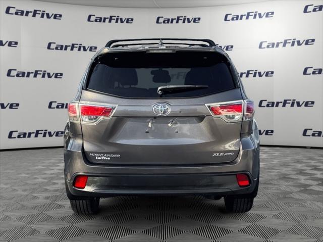 used 2016 Toyota Highlander car, priced at $18,900