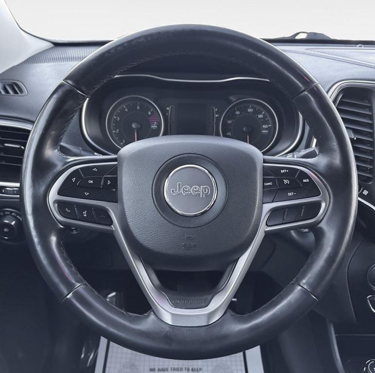 used 2019 Jeep Cherokee car, priced at $13,300