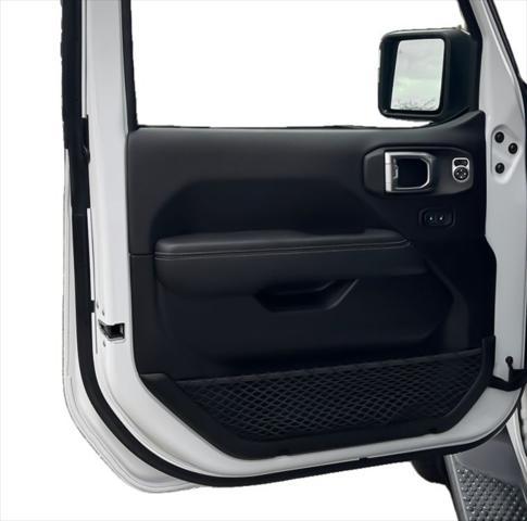 used 2020 Jeep Wrangler Unlimited car, priced at $33,900