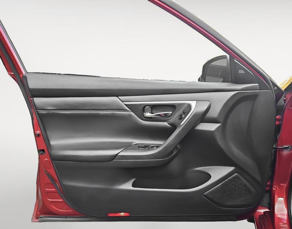 used 2016 Nissan Altima car, priced at $10,000