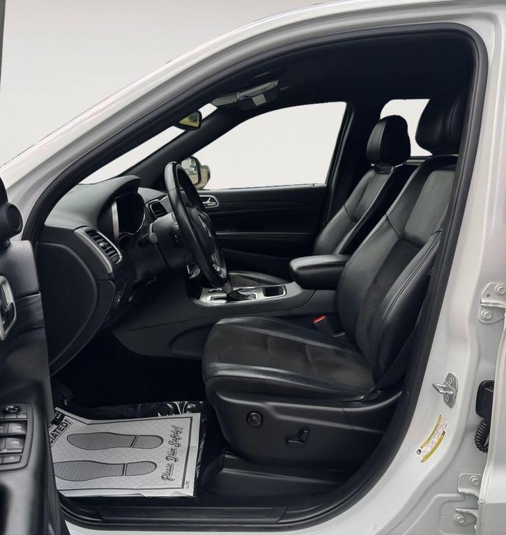 used 2020 Jeep Grand Cherokee car, priced at $21,400