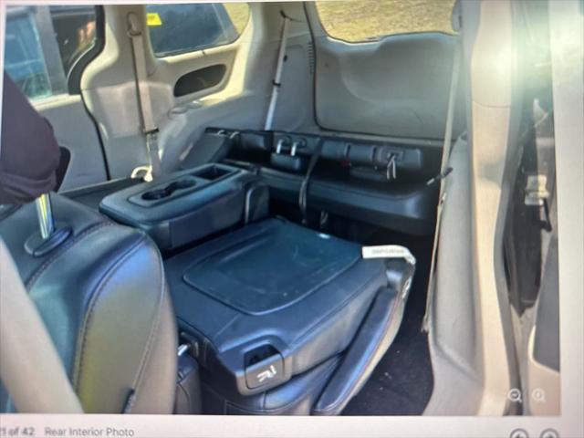 used 2017 Chrysler Pacifica car, priced at $11,000