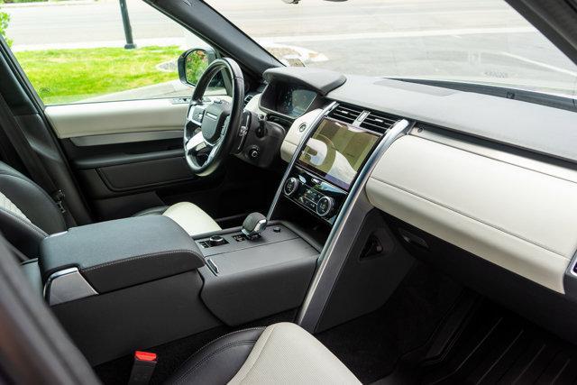 used 2021 Land Rover Discovery car, priced at $42,950