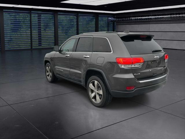 used 2015 Jeep Grand Cherokee car, priced at $13,014