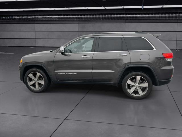 used 2015 Jeep Grand Cherokee car, priced at $13,014