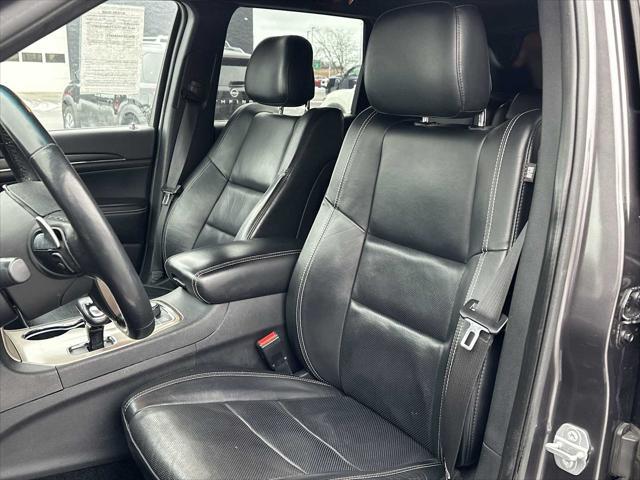 used 2015 Jeep Grand Cherokee car, priced at $13,014