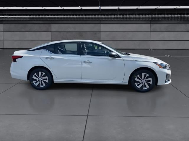 new 2025 Nissan Altima car, priced at $25,286