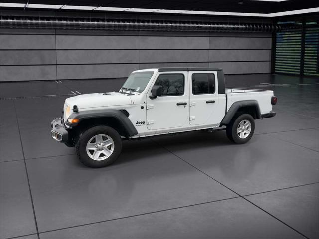 used 2023 Jeep Gladiator car, priced at $29,998