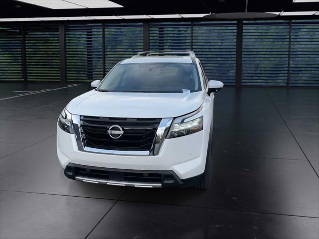 new 2025 Nissan Pathfinder car, priced at $51,025