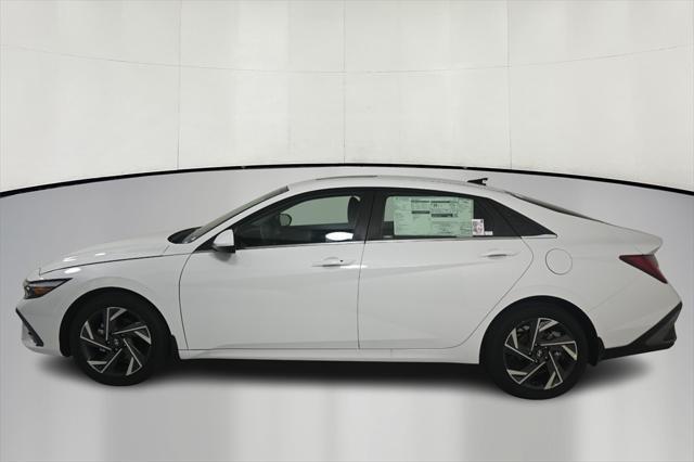 new 2025 Hyundai Elantra car, priced at $27,735