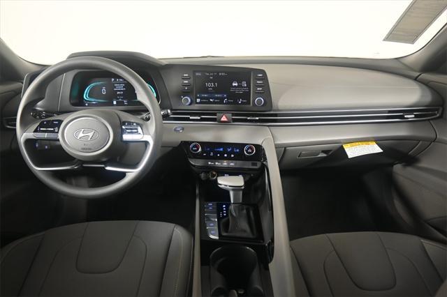 new 2025 Hyundai ELANTRA HEV car, priced at $24,217