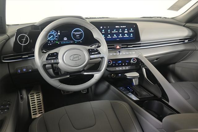 new 2025 Hyundai Elantra car, priced at $28,688