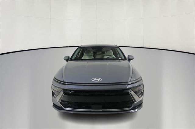 new 2024 Hyundai Sonata car, priced at $26,024