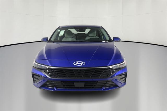 new 2024 Hyundai Elantra car, priced at $26,231