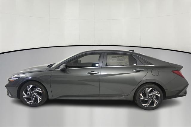 new 2025 Hyundai Elantra car, priced at $27,020