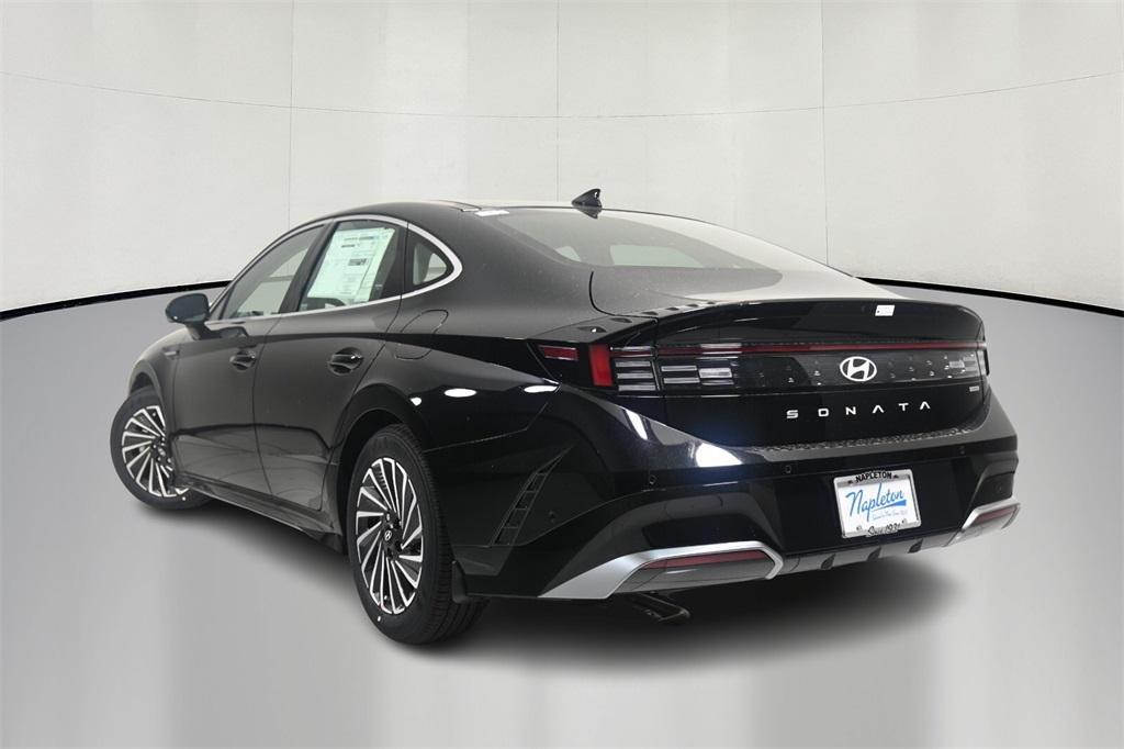 new 2024 Hyundai Sonata Hybrid car, priced at $35,390