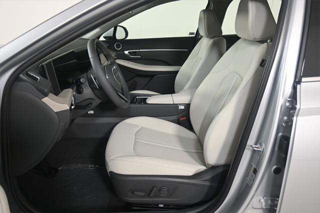 new 2025 Hyundai Sonata Hybrid car, priced at $29,432