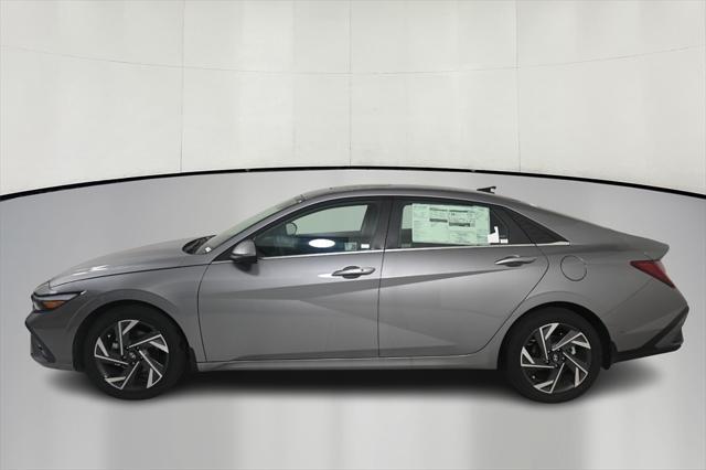 new 2025 Hyundai Elantra car, priced at $27,265