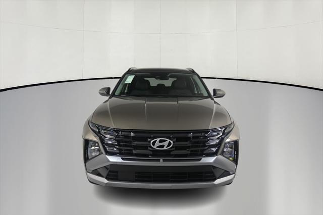 new 2025 Hyundai TUCSON Hybrid car, priced at $34,456