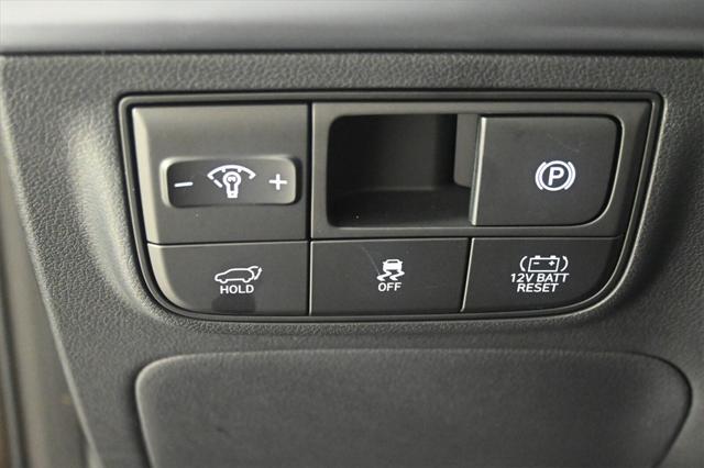 new 2025 Hyundai TUCSON Hybrid car, priced at $34,456