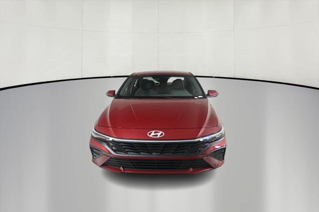 new 2024 Hyundai Elantra car, priced at $22,739