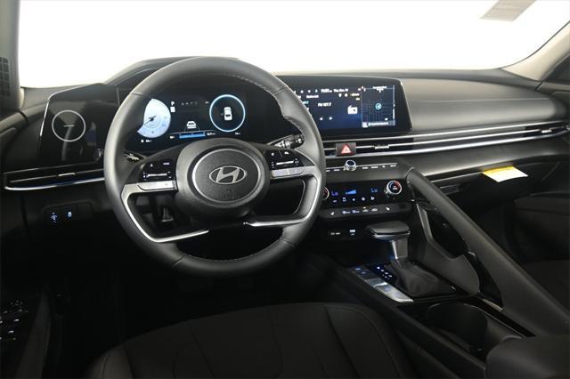 new 2025 Hyundai Elantra car, priced at $27,270