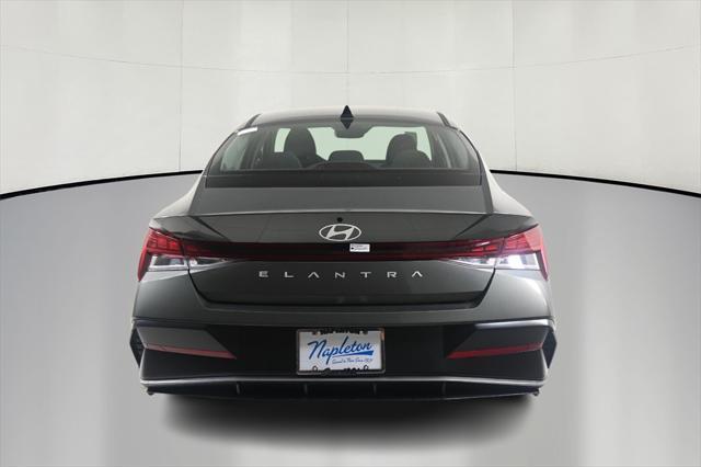 new 2025 Hyundai Elantra car, priced at $27,270