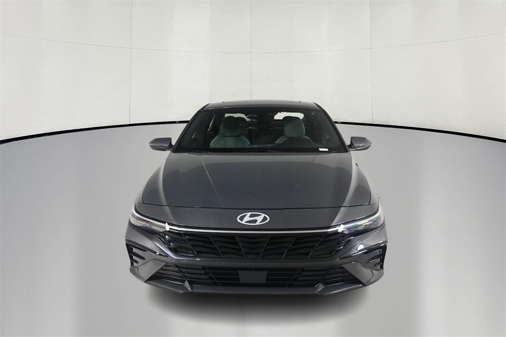 new 2024 Hyundai Elantra car, priced at $29,323