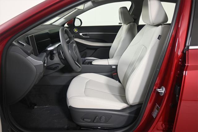 new 2025 Hyundai Sonata car, priced at $27,596