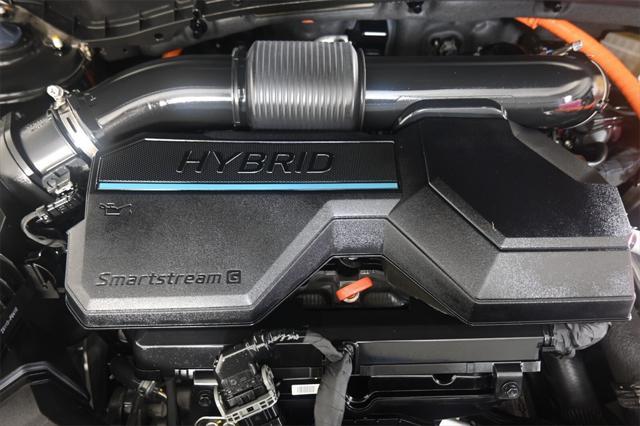 used 2024 Hyundai TUCSON Hybrid car, priced at $30,000