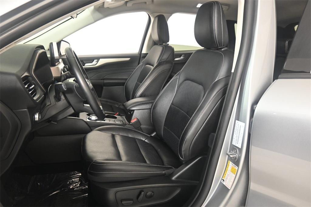 used 2022 Ford Escape car, priced at $21,304