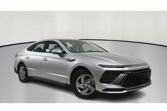 new 2025 Hyundai Sonata car, priced at $26,181