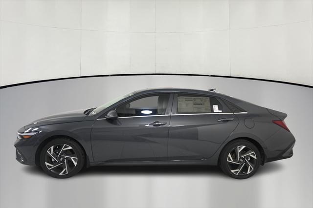 new 2025 Hyundai Elantra car, priced at $31,185