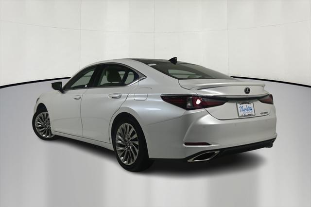 used 2022 Lexus ES 350 car, priced at $39,406