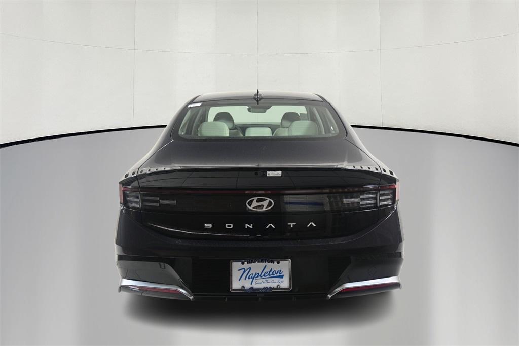 new 2024 Hyundai Sonata car, priced at $27,165