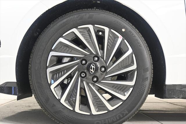 new 2025 Hyundai Sonata Hybrid car, priced at $33,405