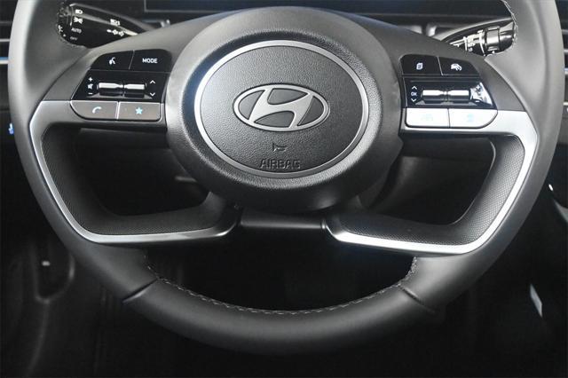 new 2025 Hyundai Elantra car, priced at $26,685