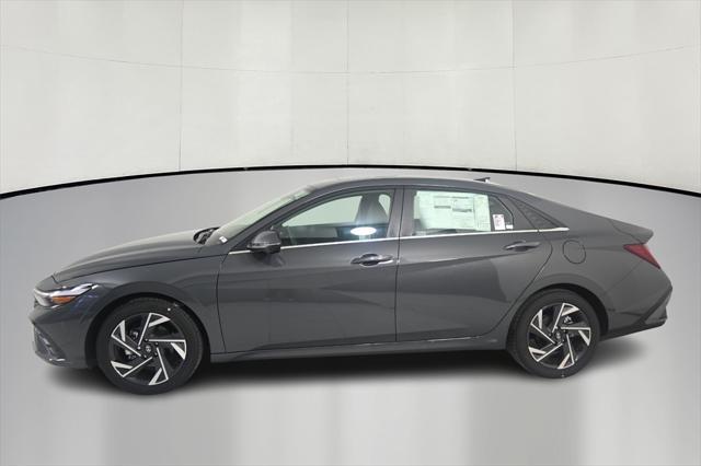 new 2024 Hyundai Elantra car, priced at $25,853